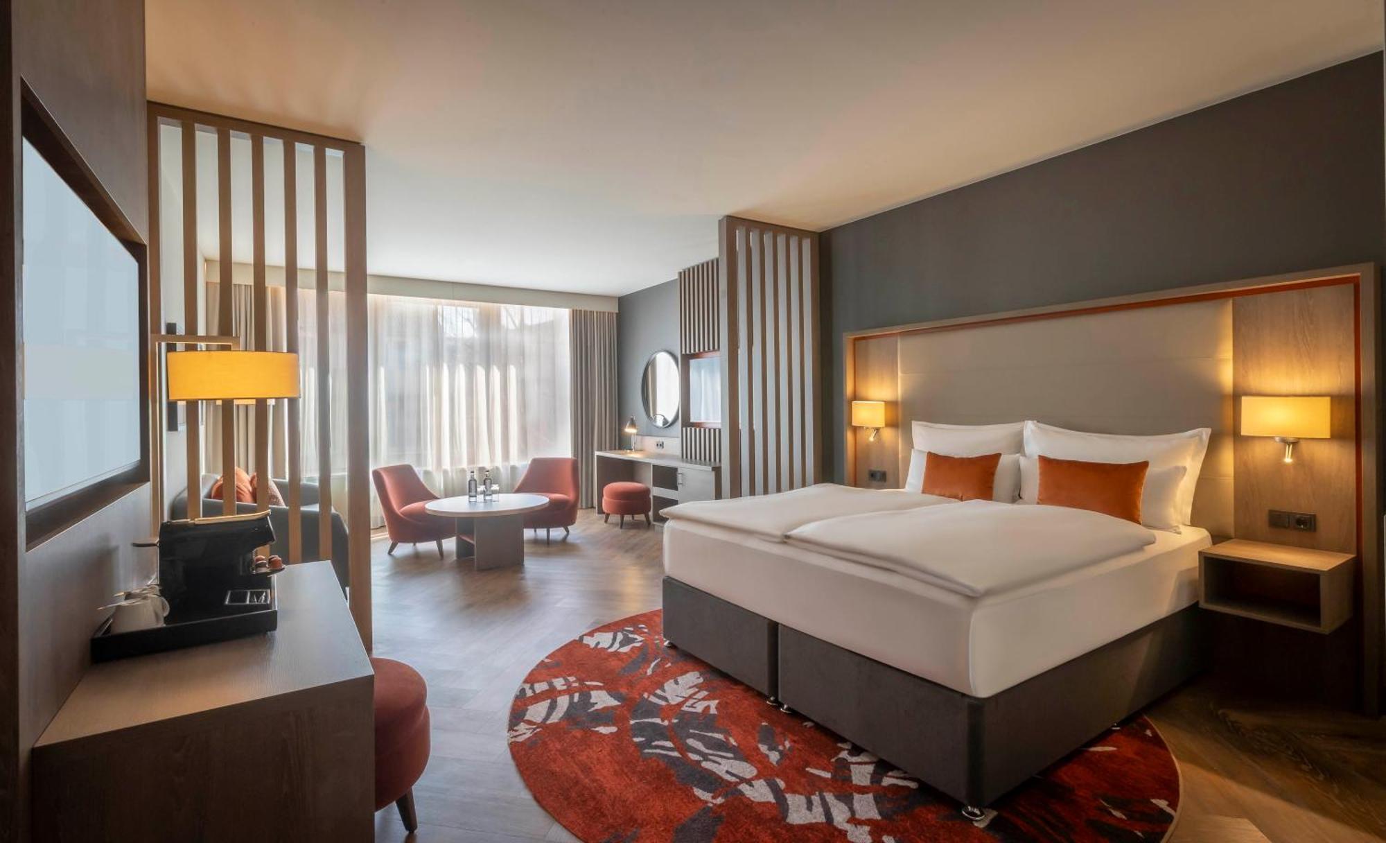 Clayton Hotel Dusseldorf City Centre Exterior photo